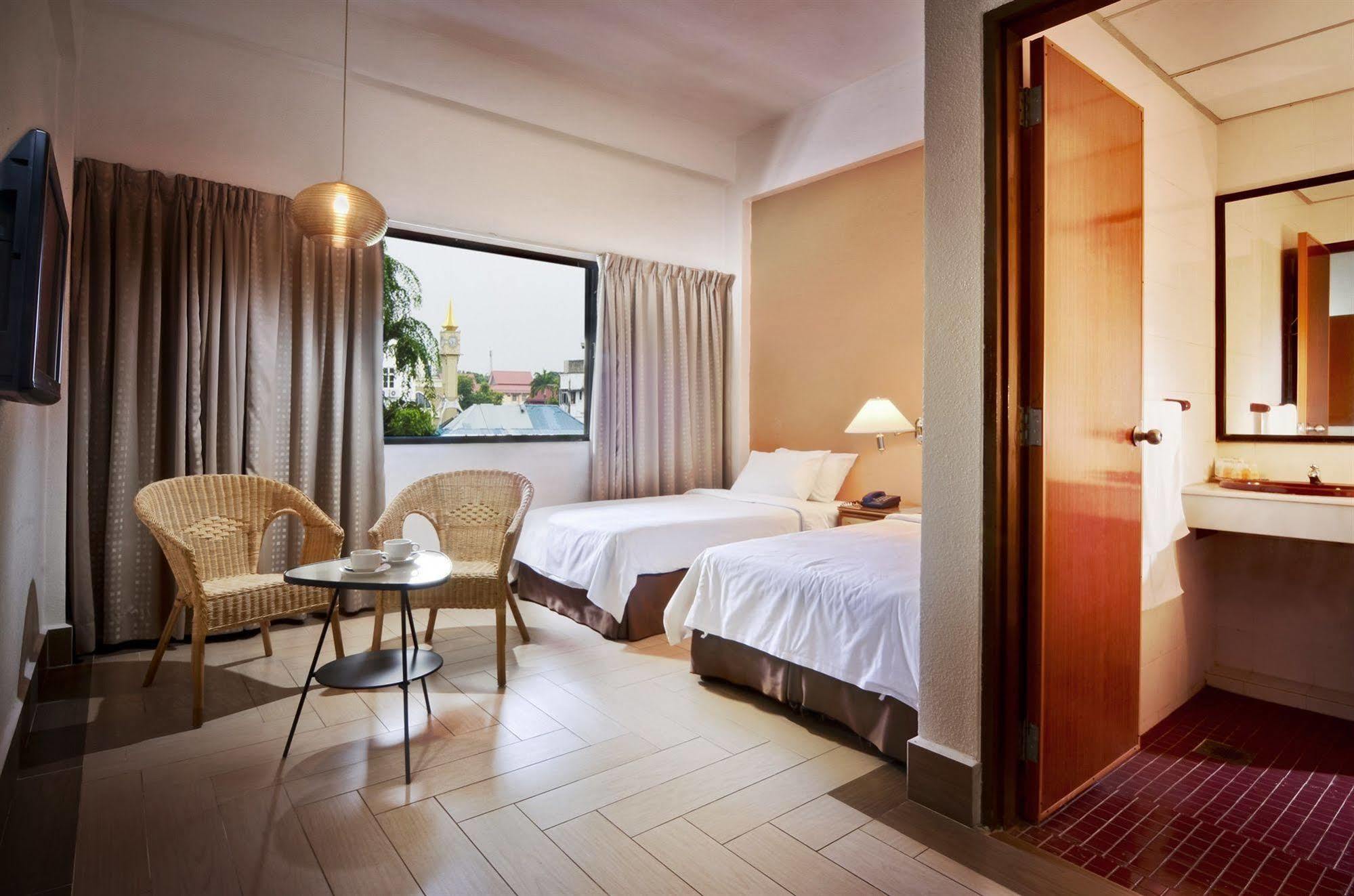 Dynasty Inn Kota Bharu Exteriör bild